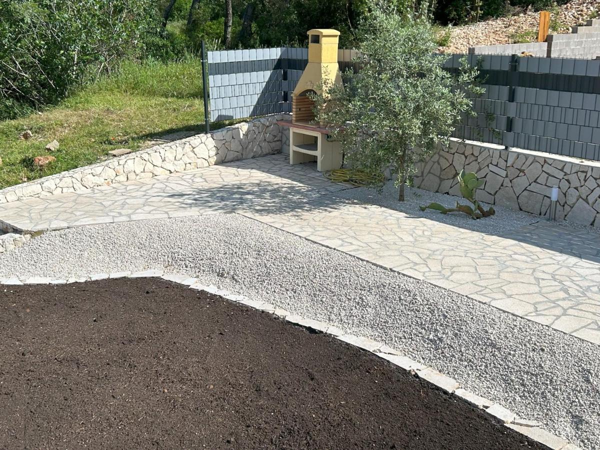 Apartments Antonella Трогир Екстериор снимка
