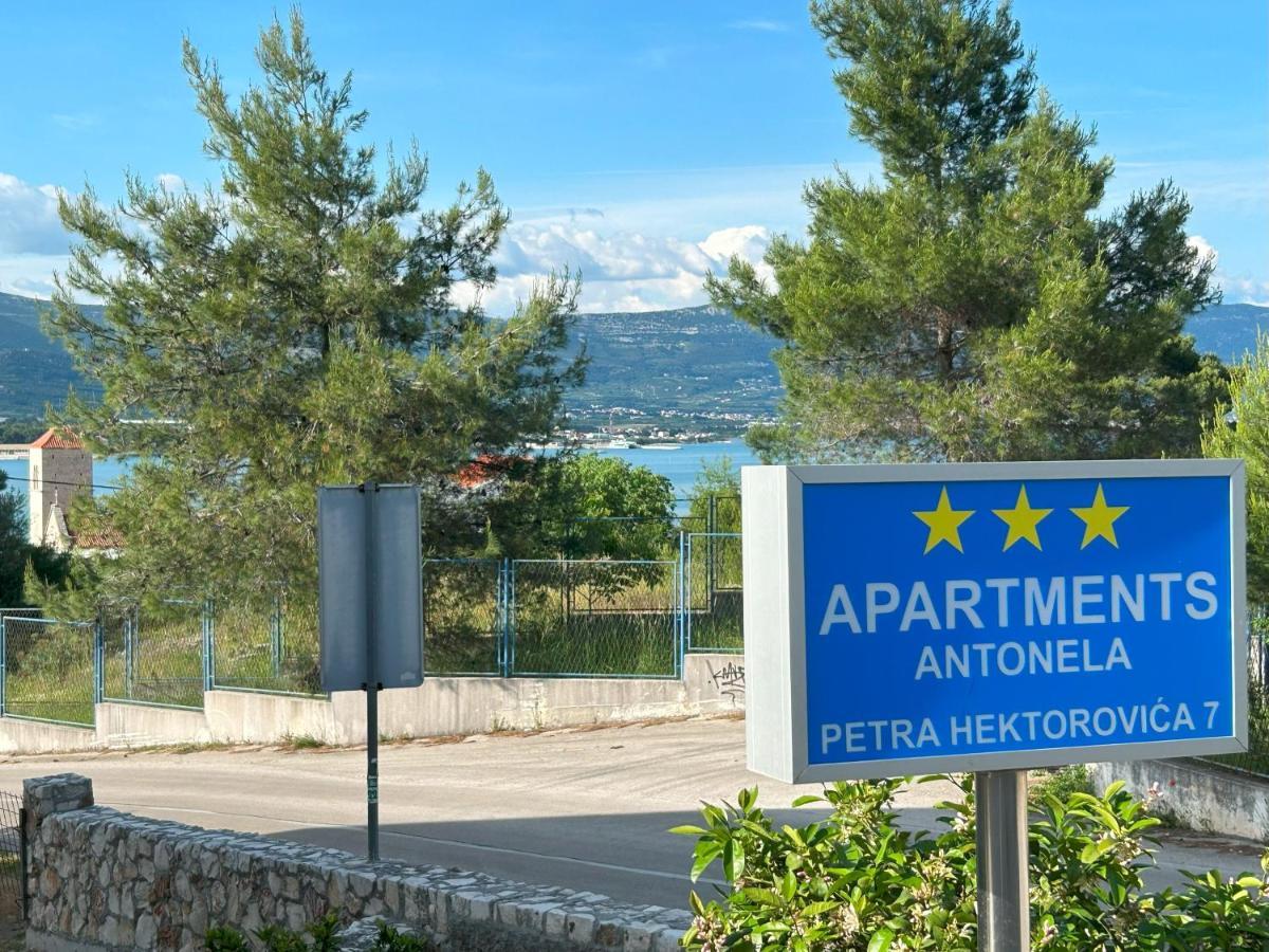 Apartments Antonella Трогир Екстериор снимка