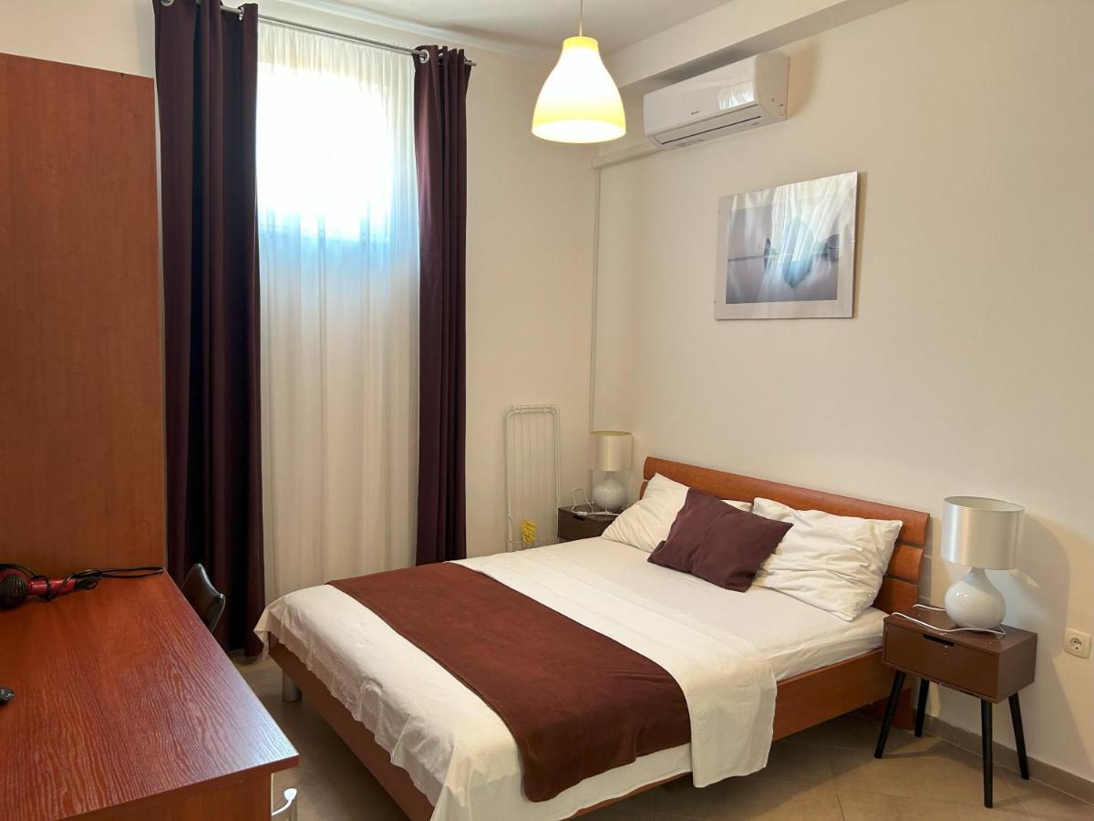 Apartments Antonella Трогир Екстериор снимка